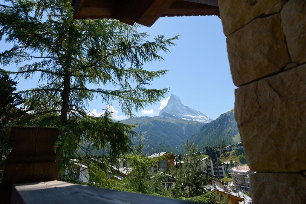 Chalet Kisseye With Heated Pool And Matterhorn Views Apartamento Zermatt Habitación foto